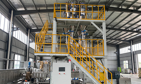 Twin screw extruder xps production line's feeding system-1